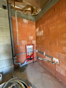 Montaż instalacji wodno- kanalizacyjnej