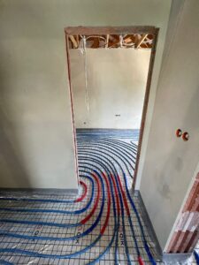 Montaż ogrzewania podłogowego