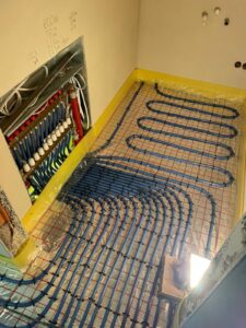 Montaż ogrzewania podłogowego