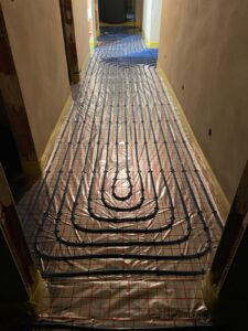 Montaż ogrzewania podłogowego